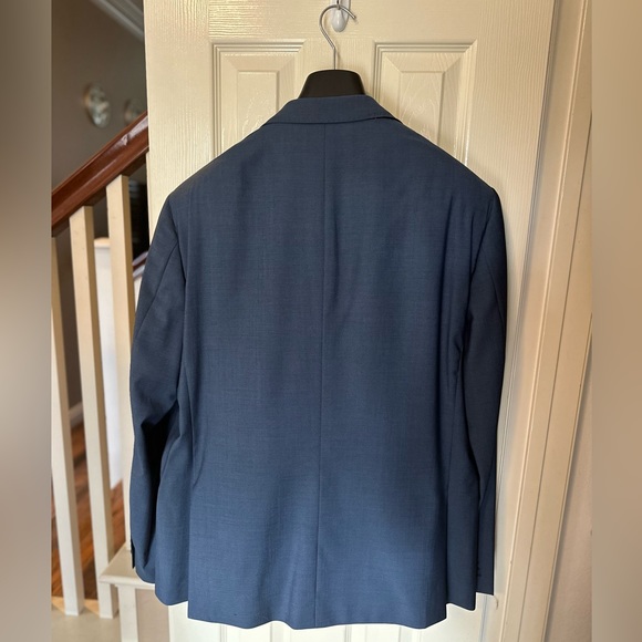 Blue Two-Piece Men’s Suit Italian Tessuto Marzotto wool blend New with Tags - Picture 2 of 11